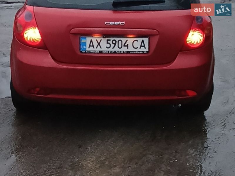 Хэтчбек Kia Ceed 2007 в Полтаве