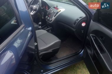 Універсал Kia Ceed 2009 в Мостиській