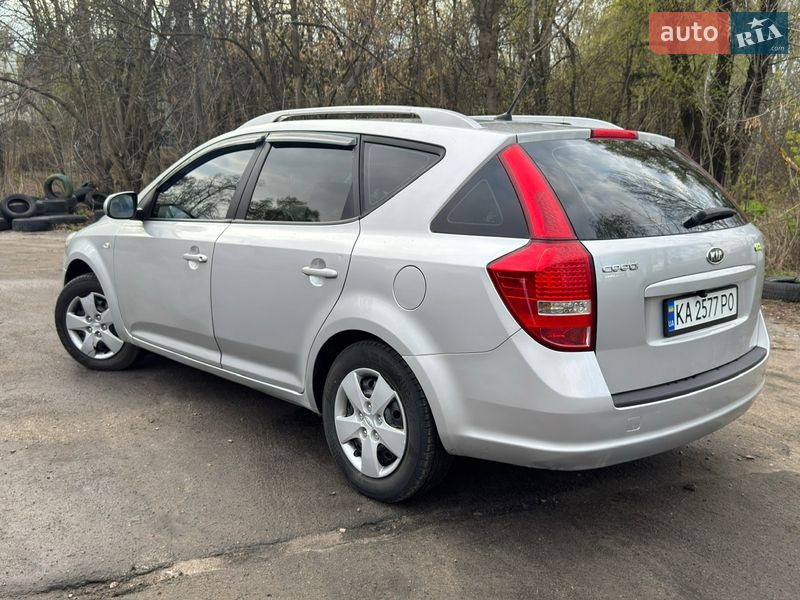 Універсал Kia Ceed 2010 в Києві