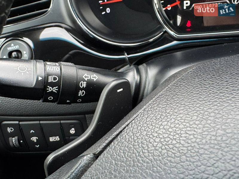 Хэтчбек Kia Ceed 2013 в Ужгороде