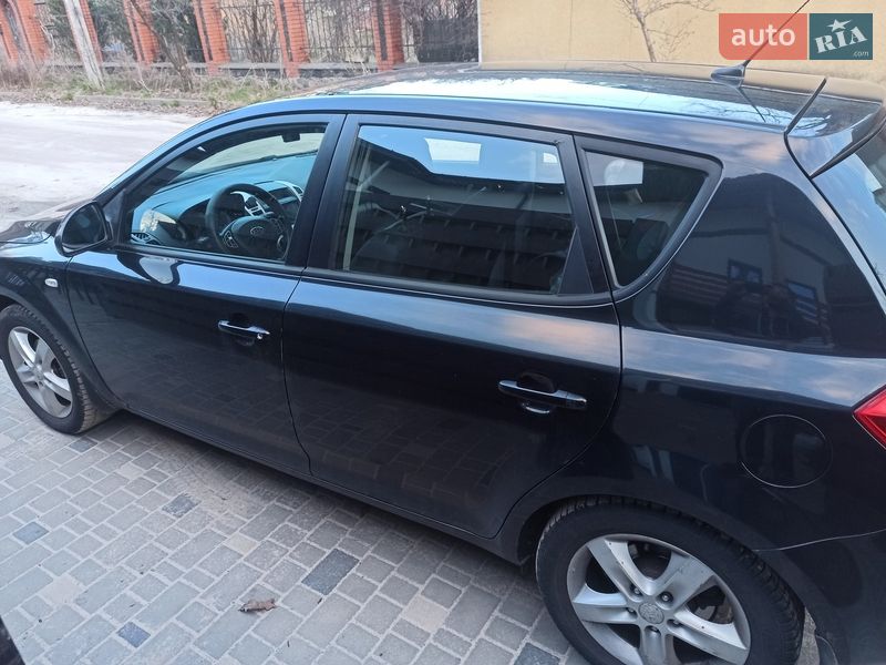 2008 KIA Ceed, VIN U5YFFZ4Z38L1U1838:plate — фото 1 (autoria)