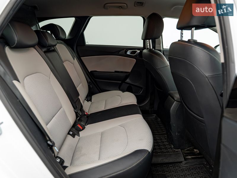 Універсал Kia Ceed 2019 в Києві фото 20 Універсал Kia Ceed 2019 в Києві