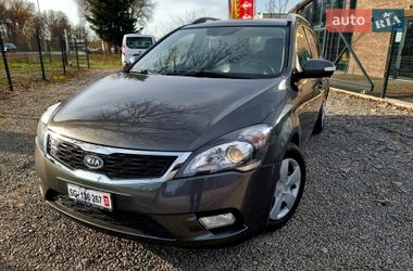 Універсал Kia Ceed 2011 в Вінниці