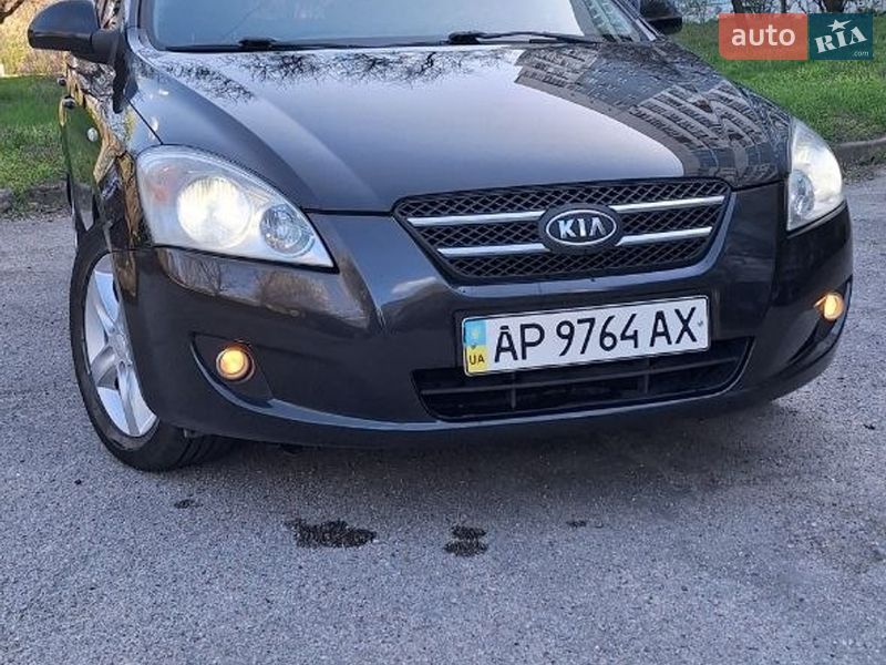 Универсал Kia Ceed 2008 в Запорожье