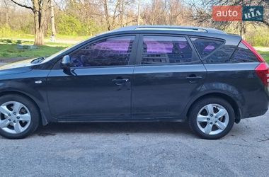 Универсал Kia Ceed 2008 в Запорожье