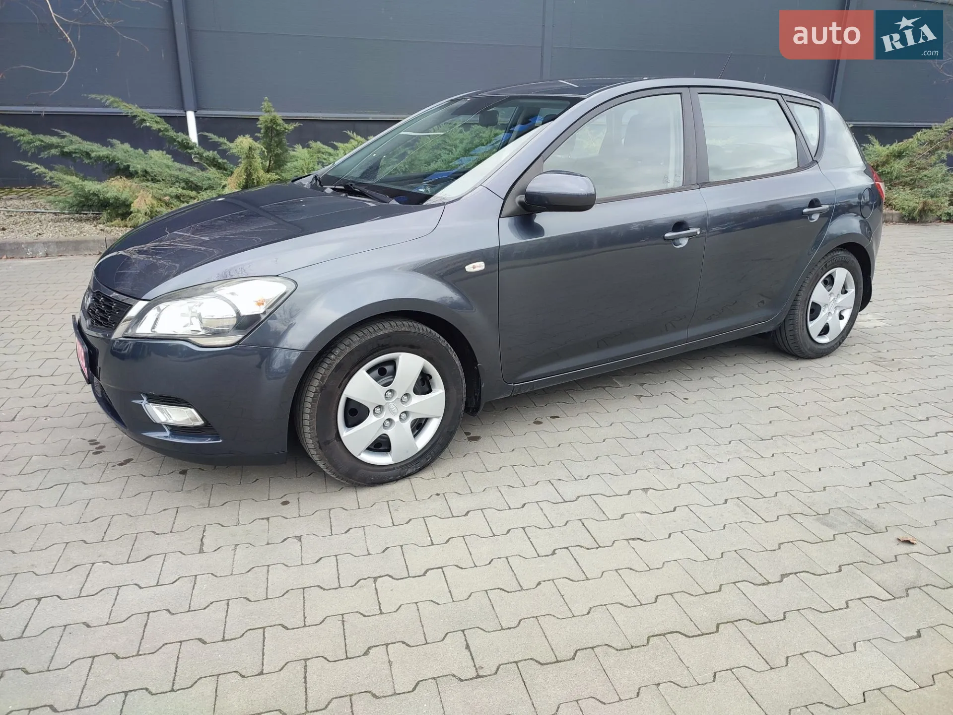 2010 Kia Cee'd - мініатюра 33