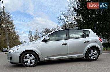 Хэтчбек Kia Ceed 2007 в Конотопе