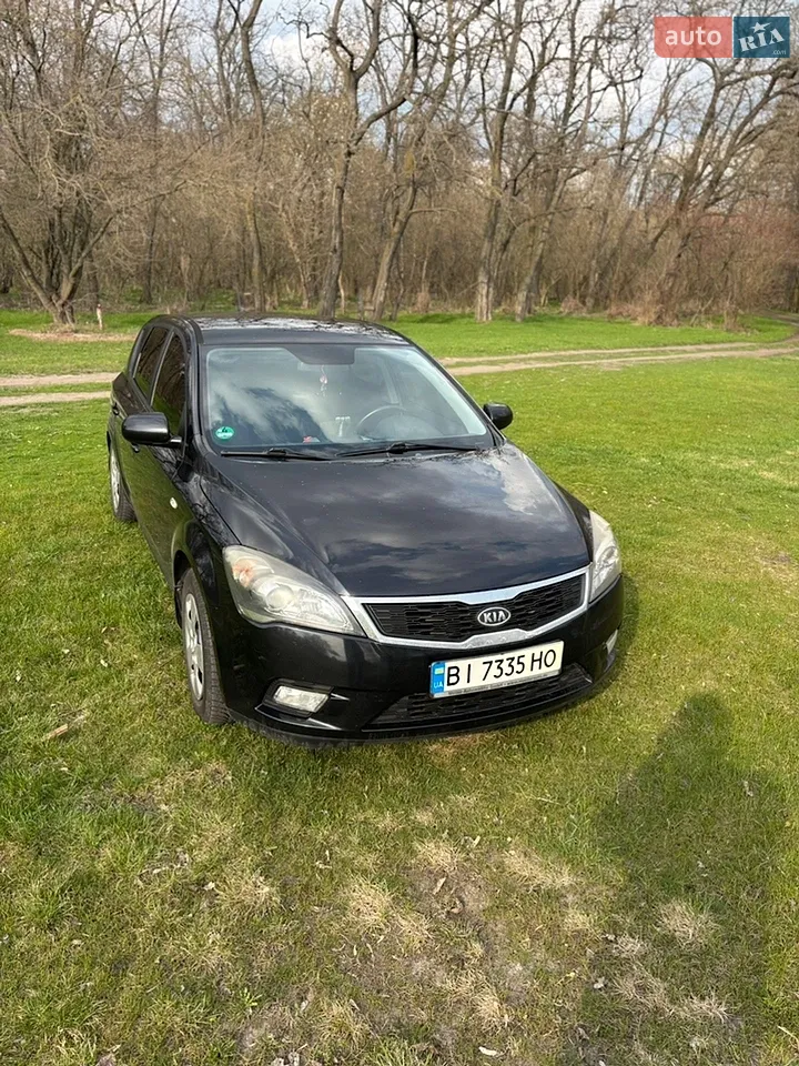 2013 Kia Cee'd - мініатюра 22