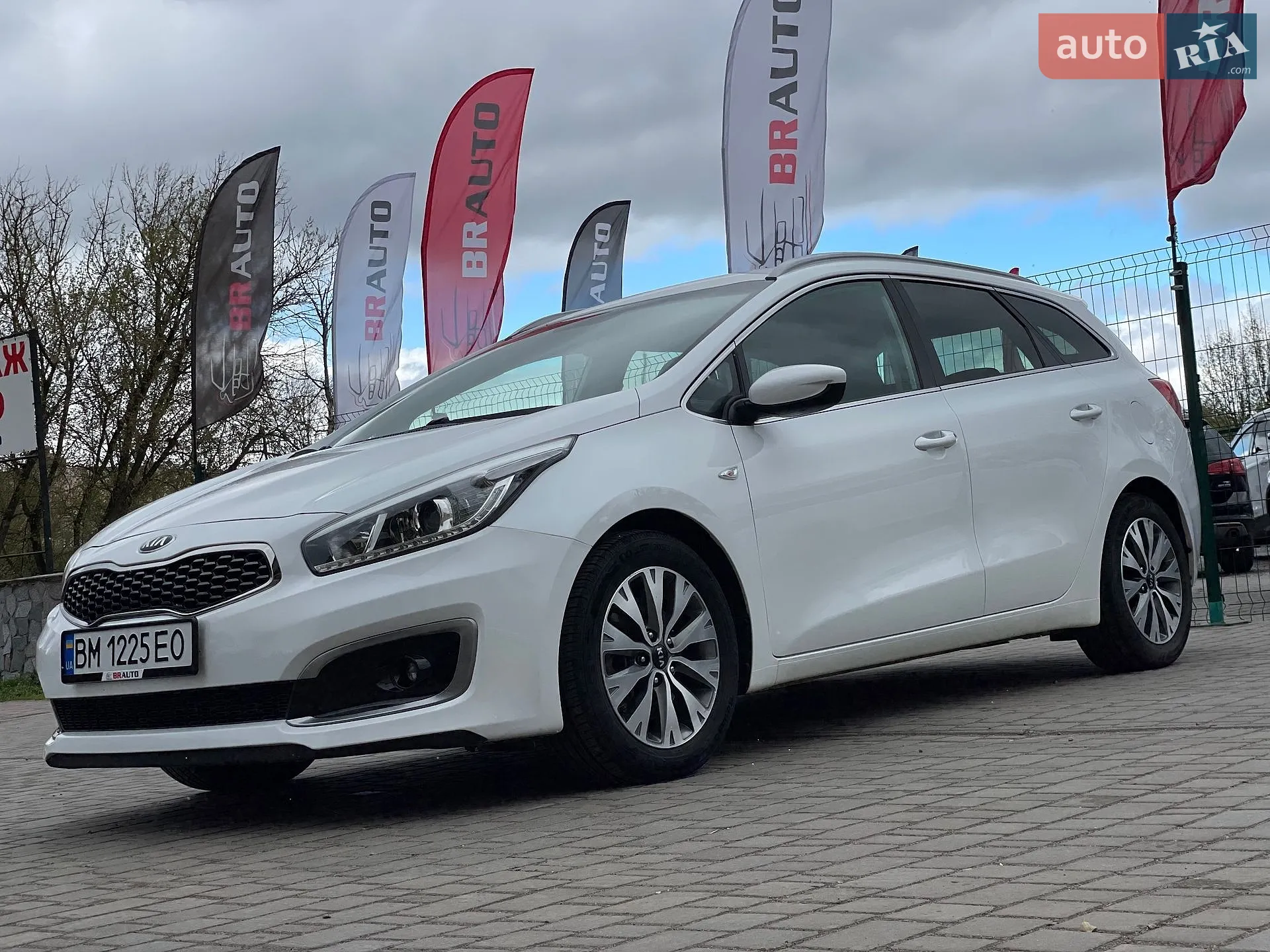 2017 Kia Cee'd - мініатюра 2