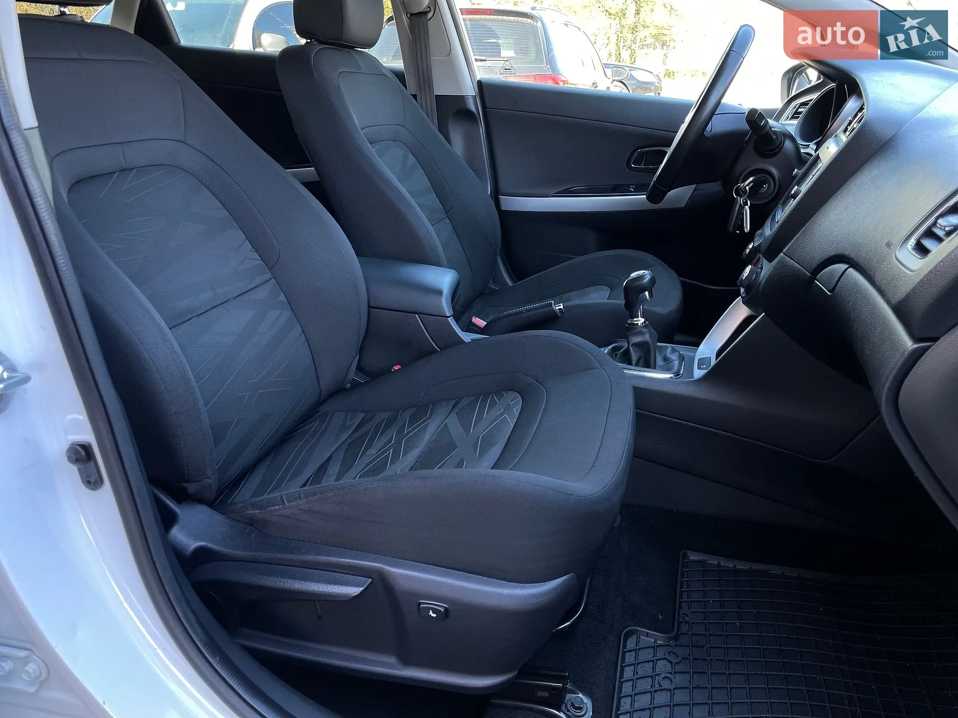 2017 Kia Cee'd - мініатюра 35