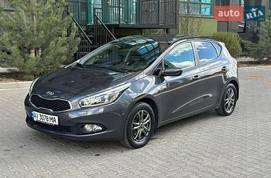 Хэтчбек Kia Ceed 2015 в Киеве
