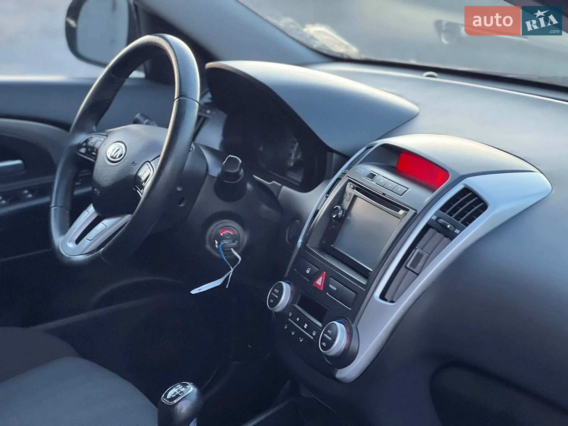 2010 Kia Cee'd - мініатюра 25