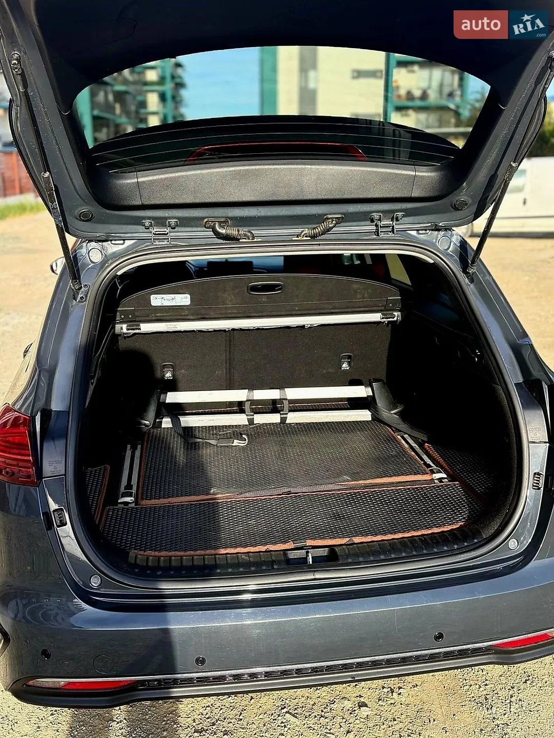 Kia KIA Ceed 2019 VIN U5YH5816BLL054541 фото оголошення 14 з 18