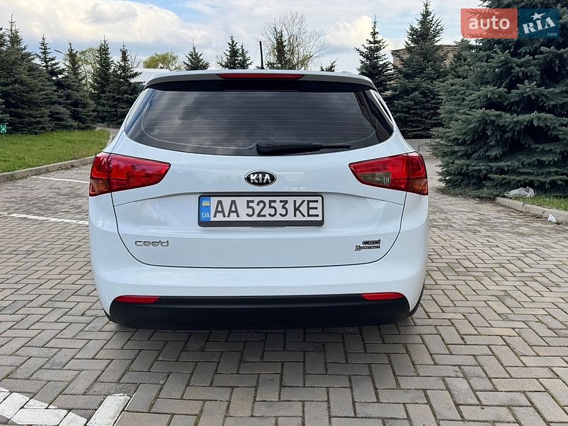 Универсал Kia Ceed 2015 в Харькове