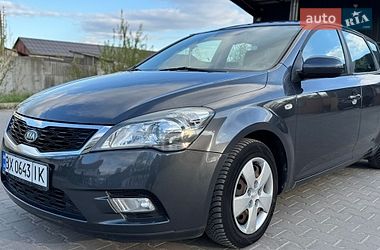 Хэтчбек Kia Ceed 2009 в Хмельницком