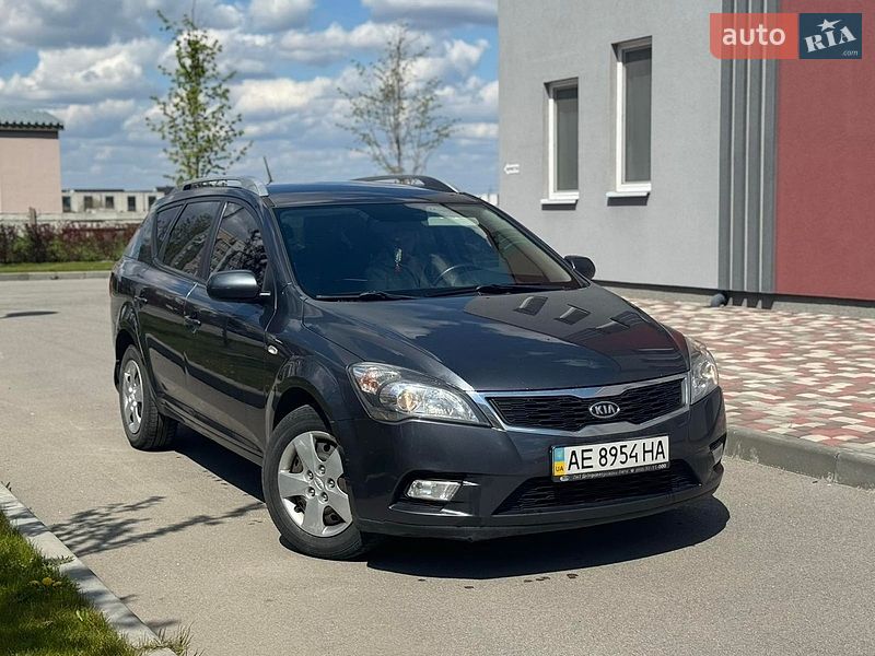 Kia Ceed 2012