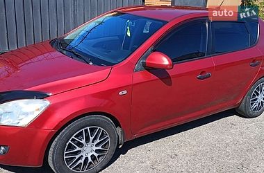 Хэтчбек Kia Ceed 2007 в Полтаве