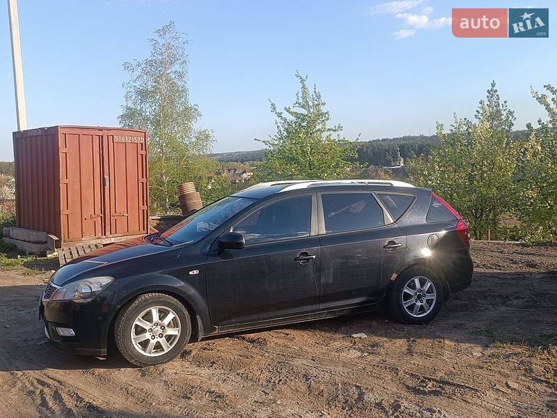 Универсал Kia Ceed 2012 в Вите-Почтовой
