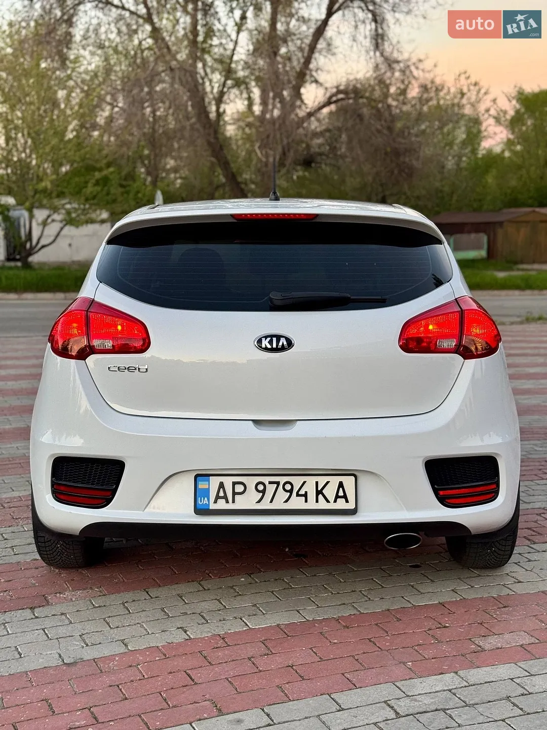 2018 Kia Cee'd - мініатюра 15