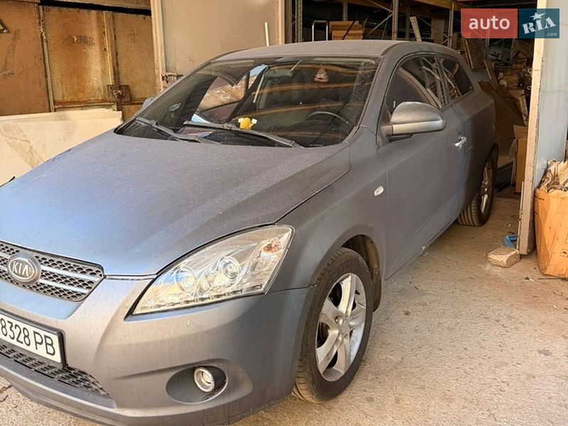 Хетчбек Kia Ceed 2008 в Києві