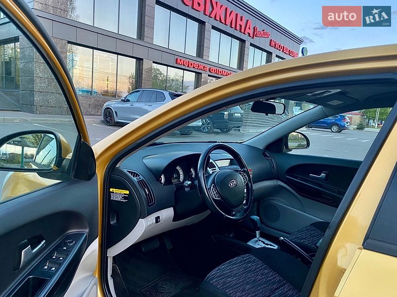 Хетчбек Kia Ceed 2008 в Кременчуці
