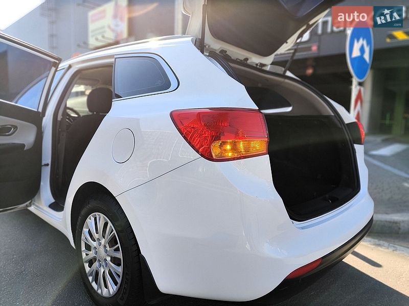 Універсал Kia Ceed 2016 в Києві