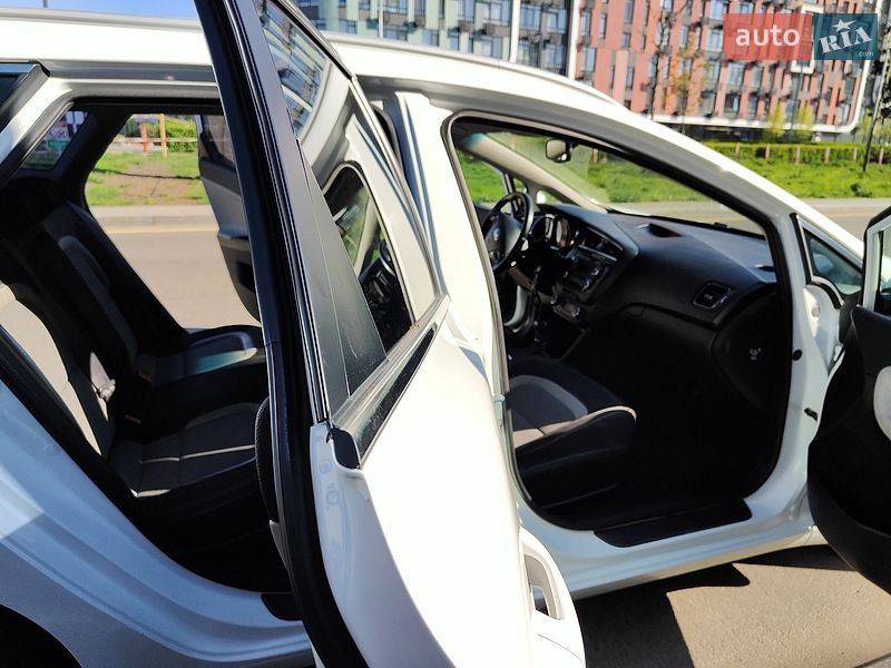 Універсал Kia Ceed 2016 в Києві