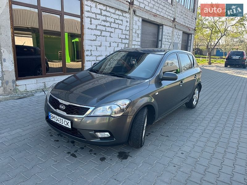 Хетчбек Kia Ceed 2011 в Ладижині