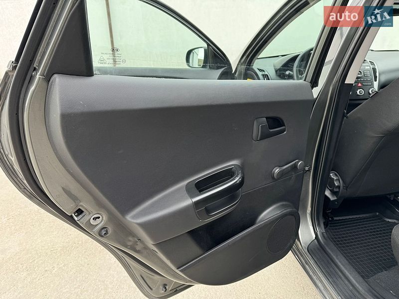 Универсал Kia Ceed 2011 в Виннице