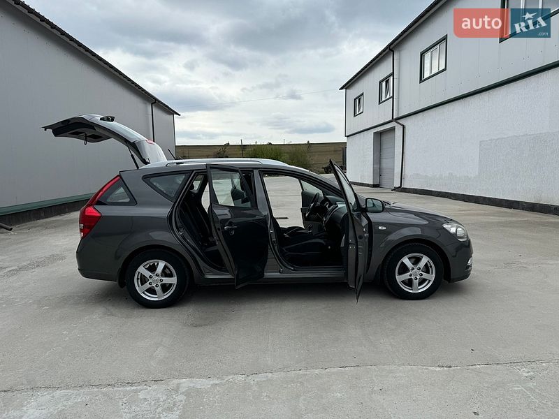 Универсал Kia Ceed 2011 в Виннице