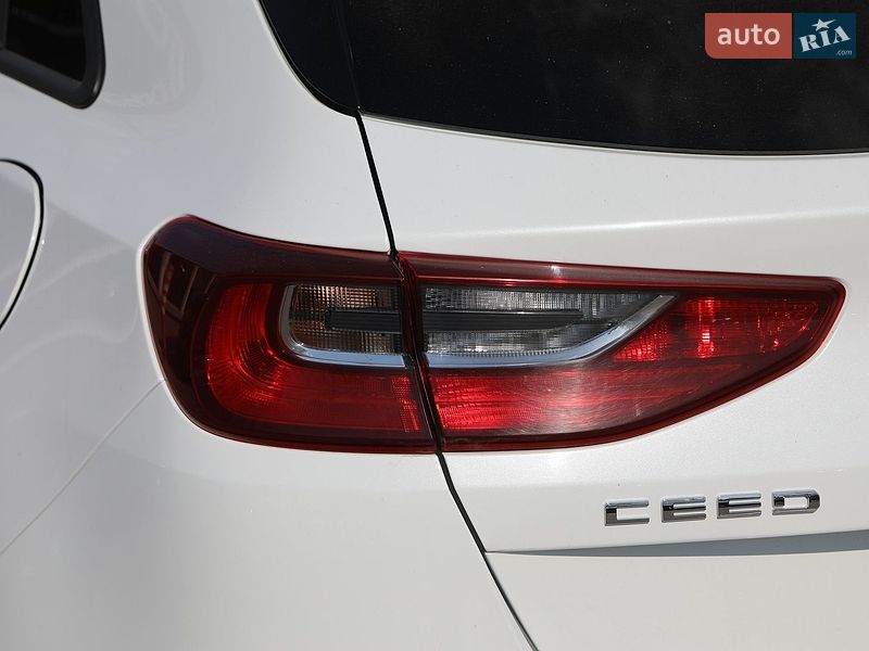 Хэтчбек Kia Ceed 2019 в Харькове