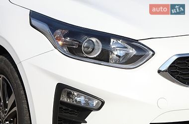 Хэтчбек Kia Ceed 2019 в Харькове