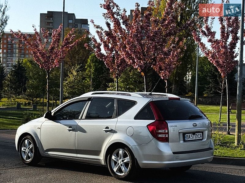 Универсал Kia Ceed 2008 в Кременчуге