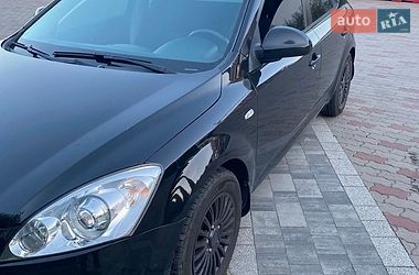 Хэтчбек Kia Ceed 2008 в Львове