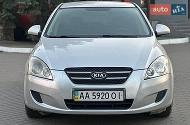 Хэтчбек Kia Ceed 2008 в Павлограде