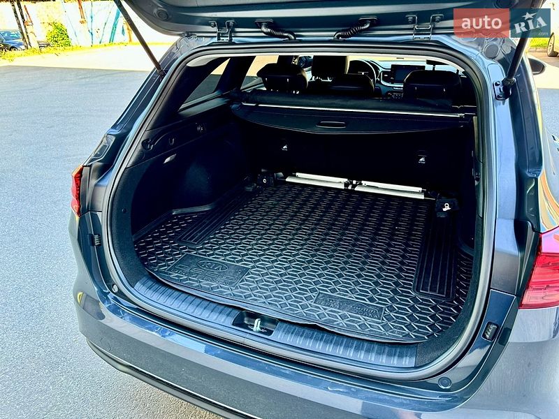 Универсал Kia Ceed 2021 в Вишневом