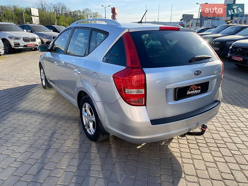 Универсал Kia Ceed 2010 в Львове