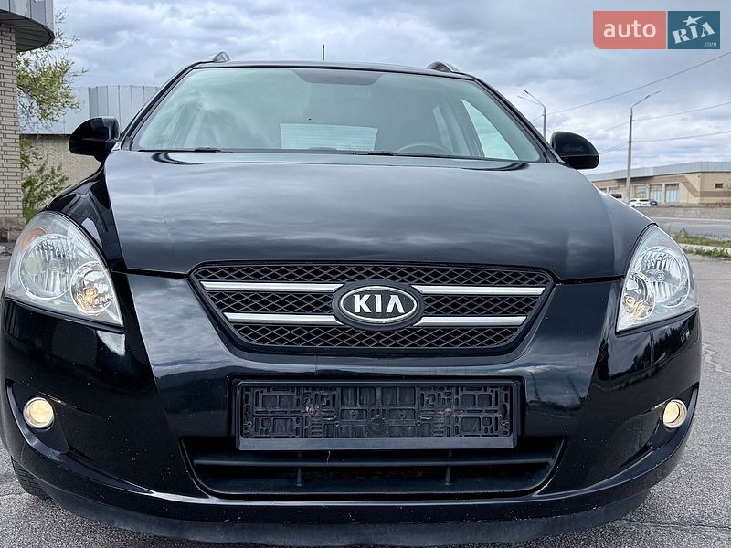 2008 KIA Ceed, VIN U5YFF52129L070799:plate — фото 1 (autoria)