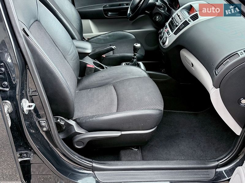 Універсал Kia Ceed 2008 в Кам'янському