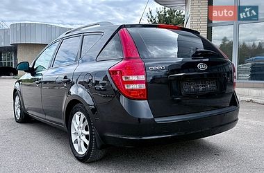 Універсал Kia Ceed 2008 в Кам'янському