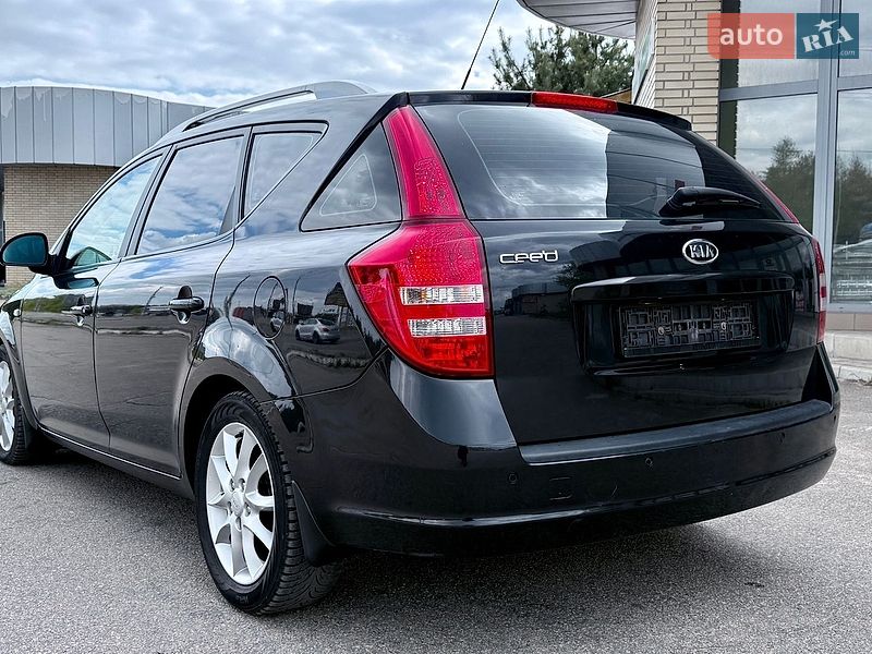 Універсал Kia Ceed 2008 в Кам'янському