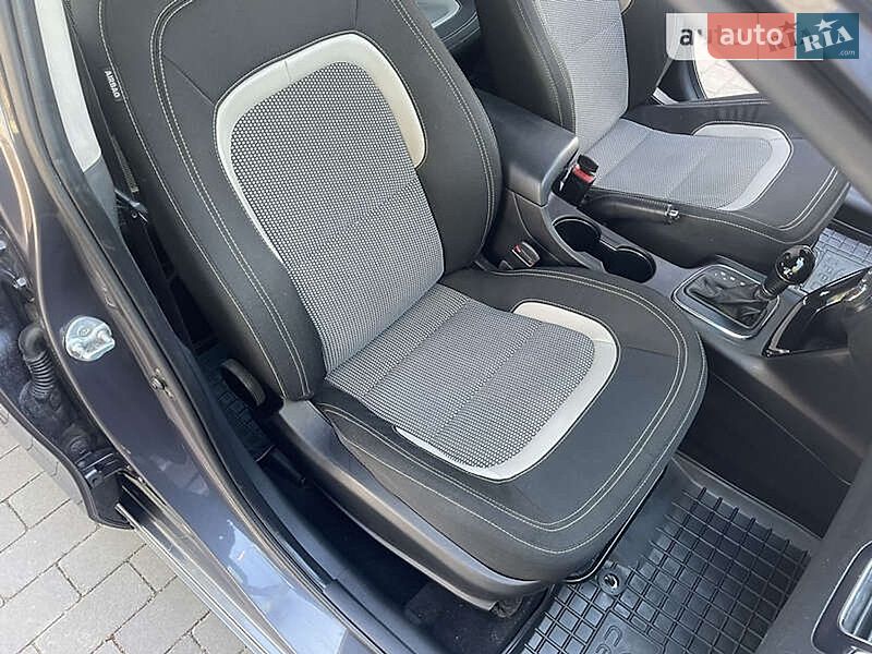 Универсал Kia Ceed 2013 в Полтаве
