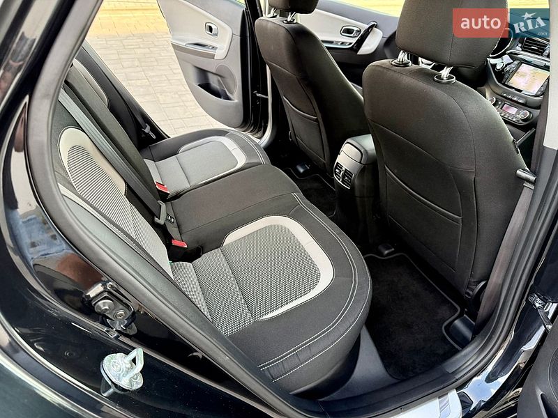 Хэтчбек Kia Ceed 2015 в Луцке