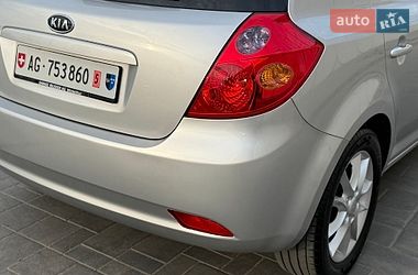 Хэтчбек Kia Ceed 2007 в Луцке