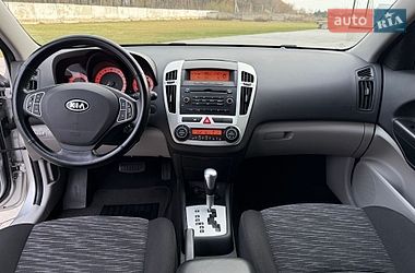 Хэтчбек Kia Ceed 2007 в Луцке
