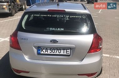 Хэтчбек Kia Ceed 2009 в Киеве