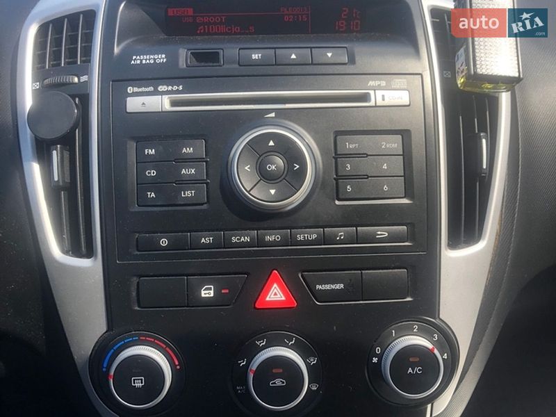 Хэтчбек Kia Ceed 2009 в Киеве