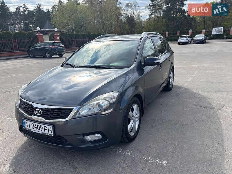 Kia Ceed 2011