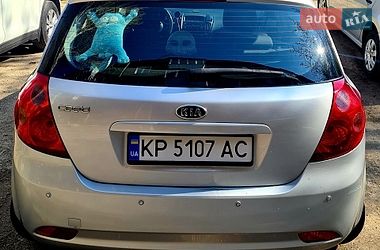 Хэтчбек Kia Ceed 2008 в Запорожье
