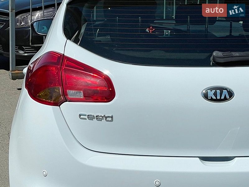 Хетчбек Kia Ceed 2013 в Києві